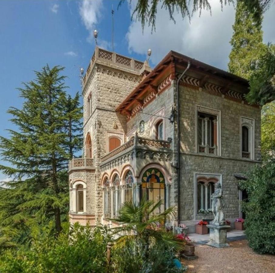 Apartmán Il Parco E Gli Affreschi Varese Exteriér fotografie