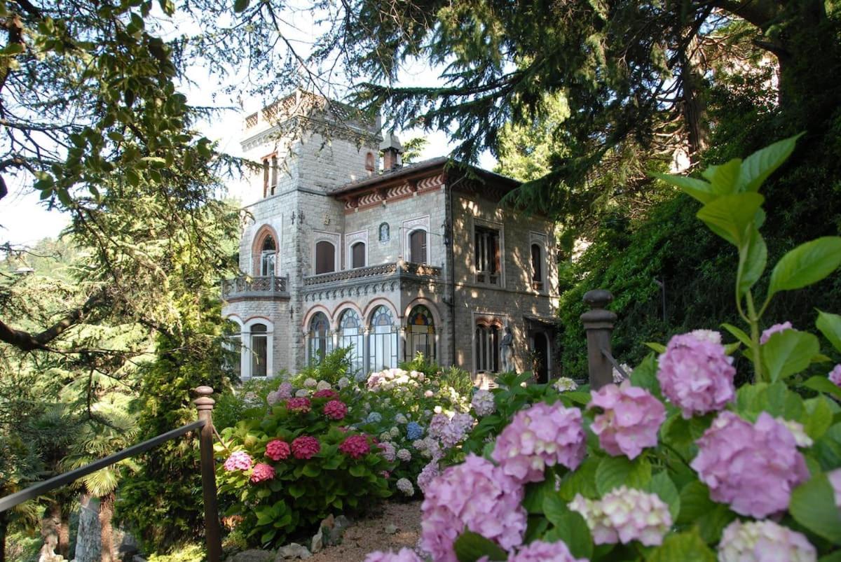 Apartmán Il Parco E Gli Affreschi Varese Exteriér fotografie