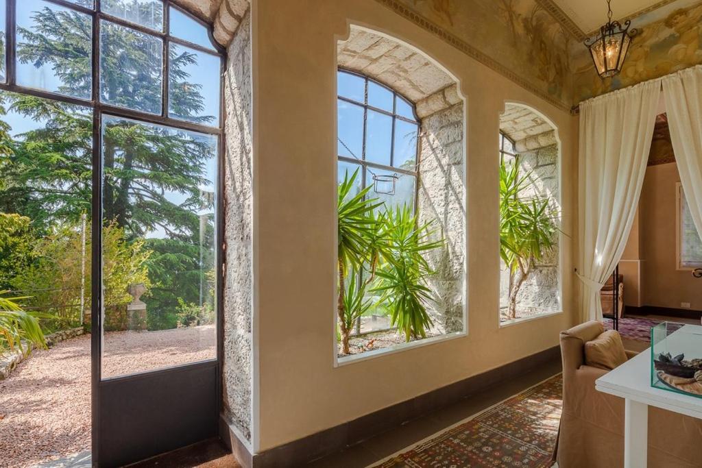Apartmán Il Parco E Gli Affreschi Varese Exteriér fotografie